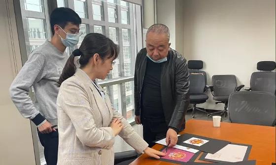 瑞虎贺岁版邮票,2022贺岁虎邮票四方联