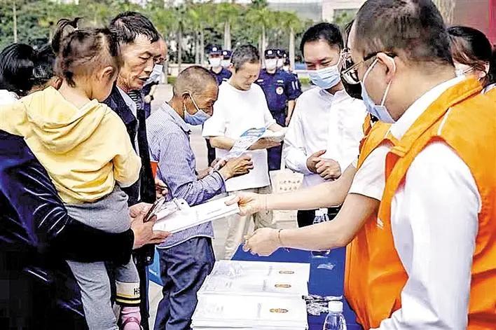 全市首创“无讼社区”、持续关注夜间施工扰民问题、启动平安创建行动......【我为群众办实事】