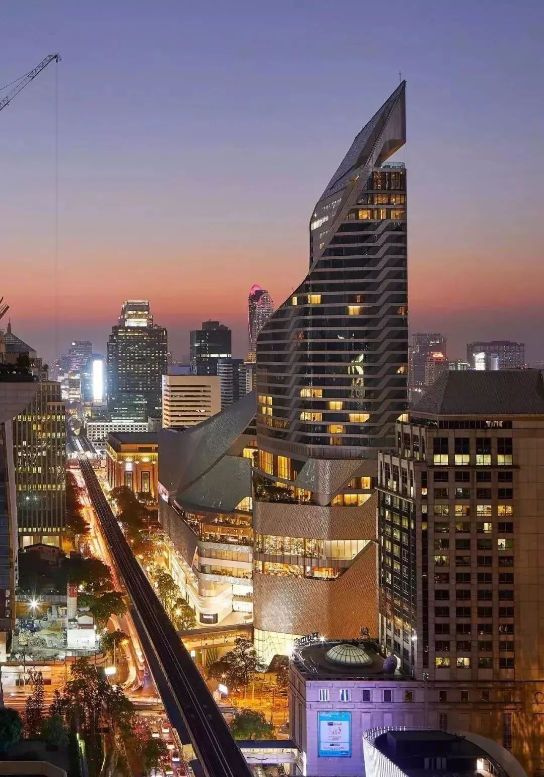 泰国大型购物中心各楼层布局,泰国的购物中心设计