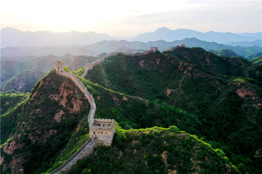 修长城金山岭段,来金山岭长城看落日感受苍凉之美