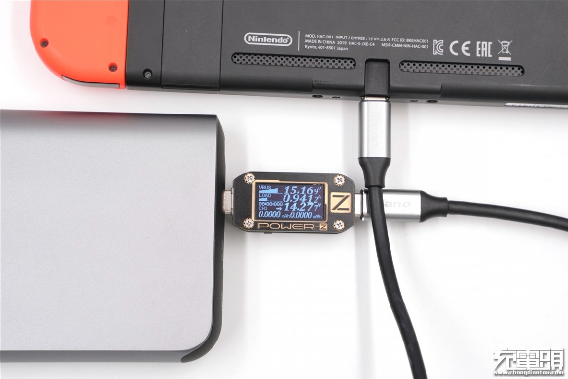 绿巨能充电器快充测评,绿巨能22.5瓦充电器