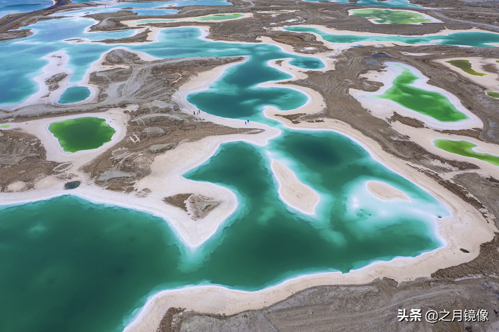大柴达木湖和大柴旦翡翠湖,大柴旦翡翠湖在柴达木盆地