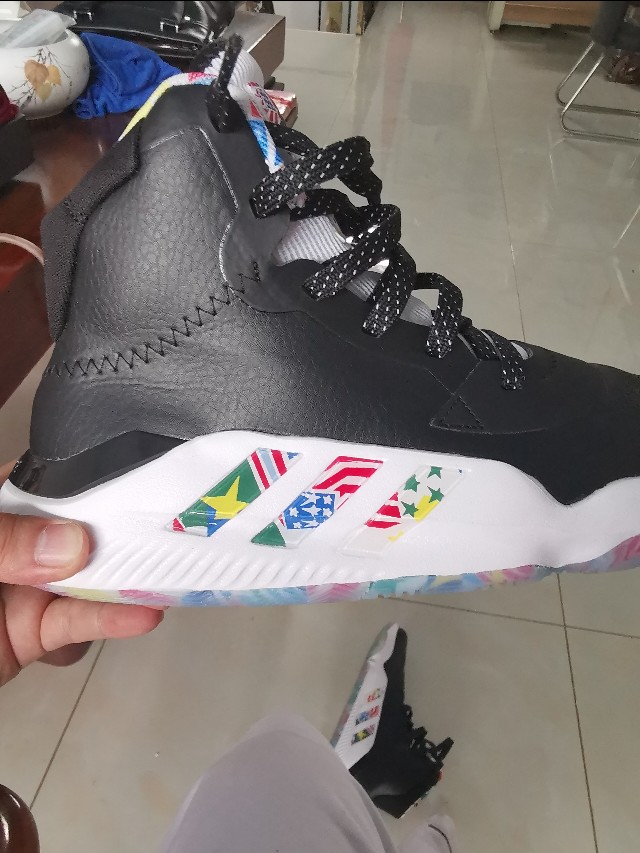 阿迪probounce2019测评,阿迪probounce2019评测