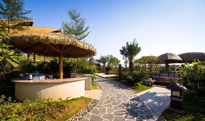 不用去泰国可以玩的景点,日本十大温泉胜地推荐