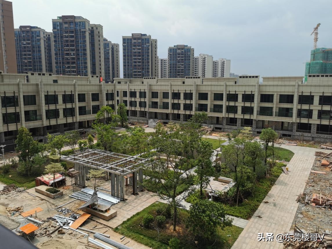 东莞茶山在售新楼盘房价,茶山德盛尚峰别墅