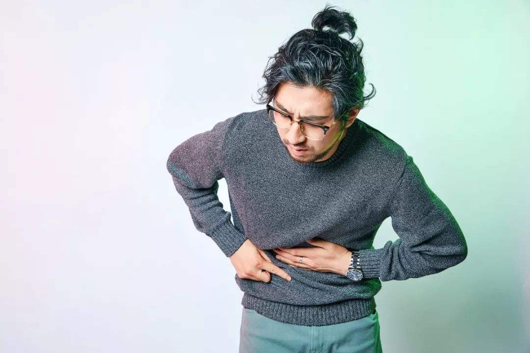 肝脏长东西就是癌症吗,肝脏长东西怕不怕