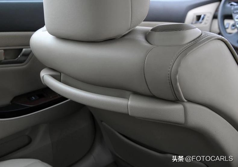 丰田皇冠4.3lv8,丰田皇冠12代4.3v8试驾