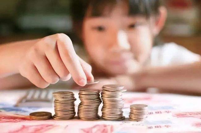 孩子用钱大手大脚如何正确引导,怎样养成孩子合理用钱的习惯