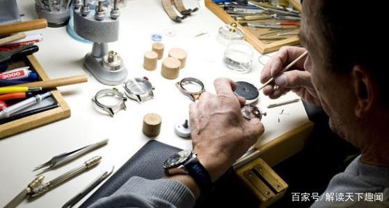 石英表为什么比机械表便宜,机械表贵而无用