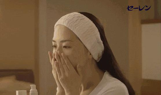 不老女神明星李英爱,51岁李英爱冻龄神颜的原因