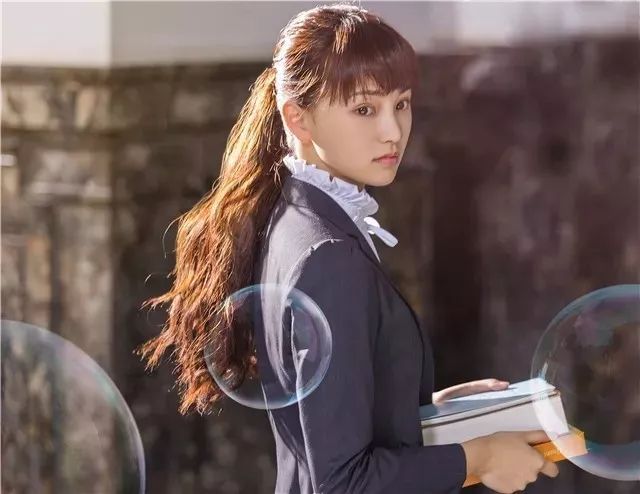 武大校花黄灿灿变化太大判若两人,黄灿灿武大校花拍了什么电视剧