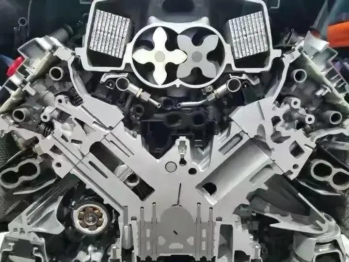 机械增压和涡轮增压的各自优缺点,机械增压为什么被涡轮取代了