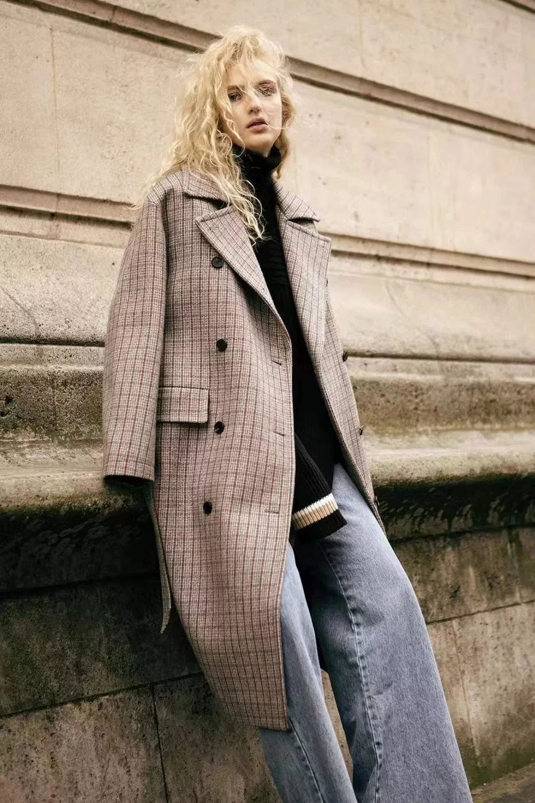 大衣秋冬店铺推荐,秋冬买大衣还是买皮草好