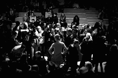 我费尽心思让大家都开心文案,我费尽了心思让大家开心文案