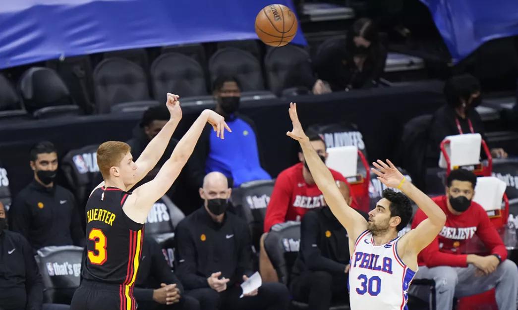 水花兄弟唯一一次对位,水花兄弟对阵雷霆