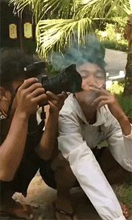 看了整整七分钟，他们最终还是上去了