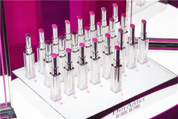 迪奥粉漾魅惑变色唇膏色号,粉迪奥和黑迪奥