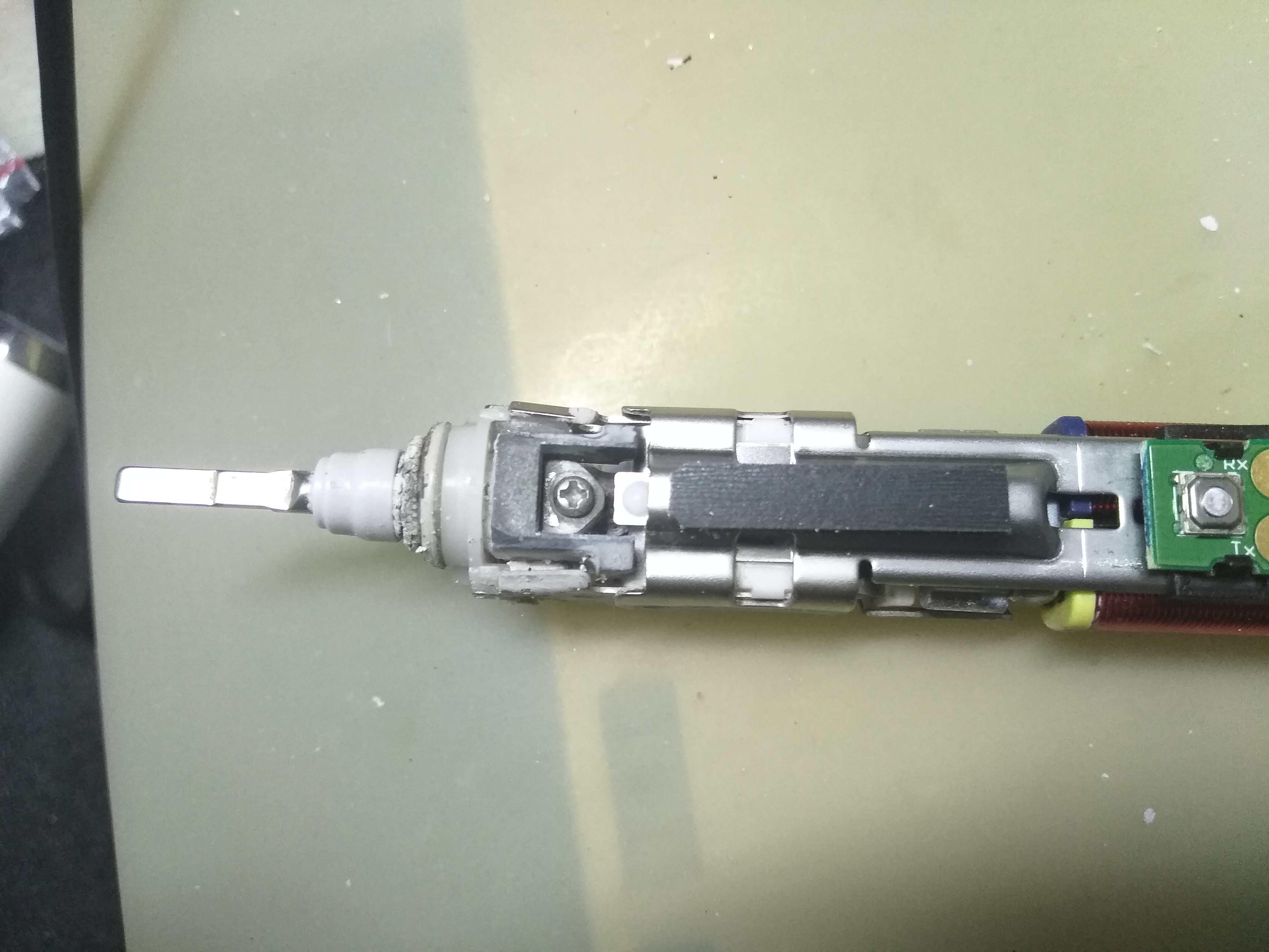 飞利浦电动牙刷6731维修,飞利浦hx99电动牙刷坏了怎么处理