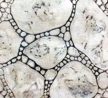 小鹅卵石路面是怎么铺装的,鹅卵石铺装路面方法