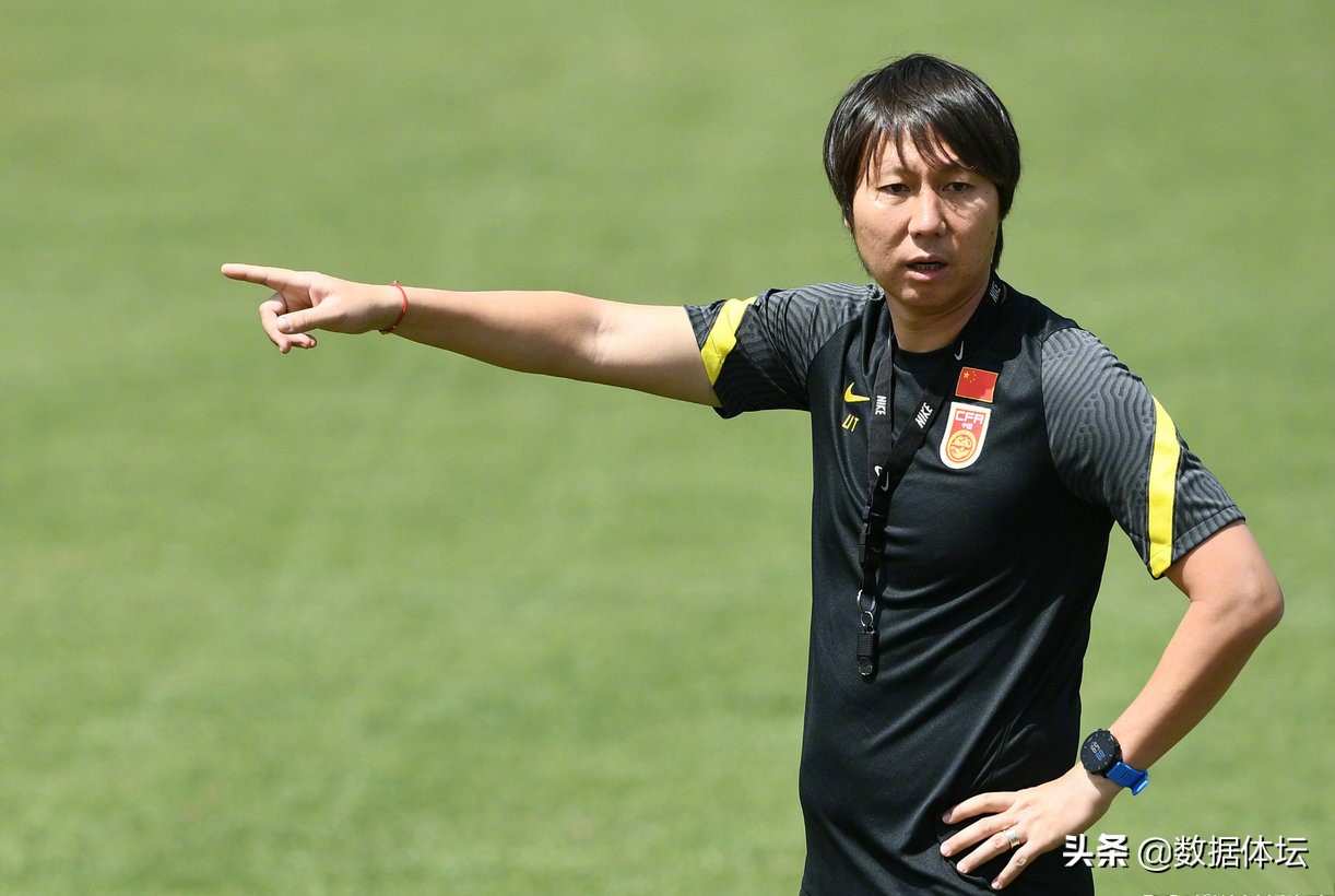 中国足球主教练李铁近况,国家队主教练李铁最新消息