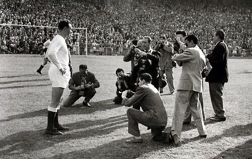 足球转会解释,足球转会新闻模板