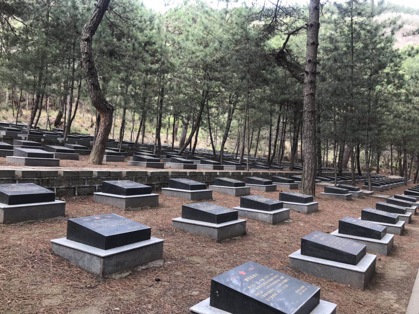 榆林烈士陵园革命英雄纪念馆 (榆林烈士陵园有多少位烈士)