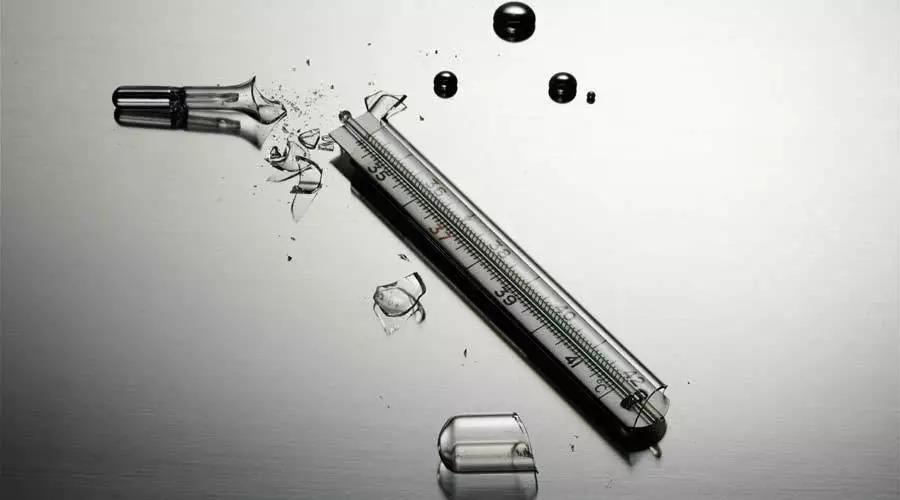 不慎打碎体温计如何处理,水银温度计打碎儿童安全知识