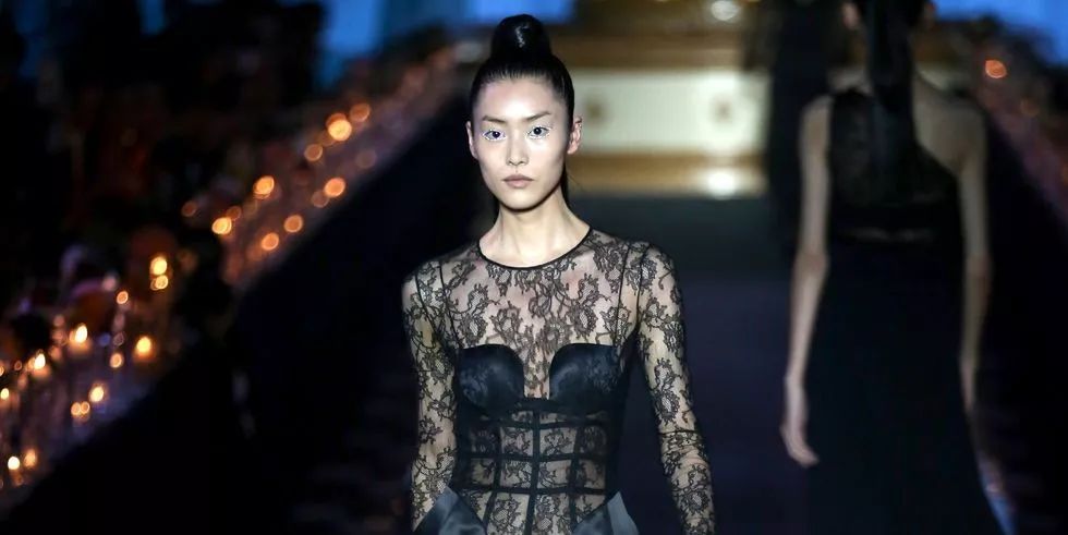 维密内衣什么时候火的,维密内衣是如何衰败的