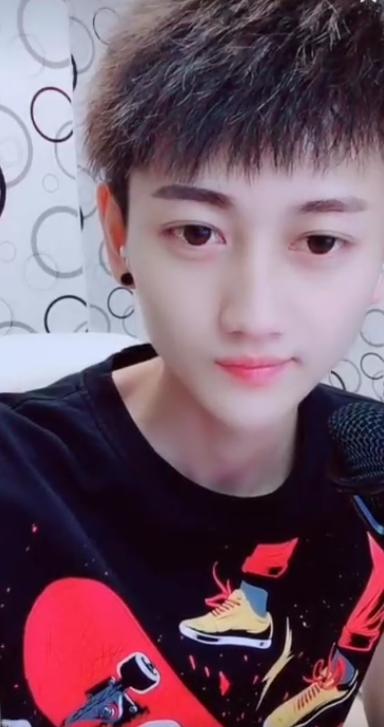 火山主播小阿宇,火山主播百变小阿宇个人资料