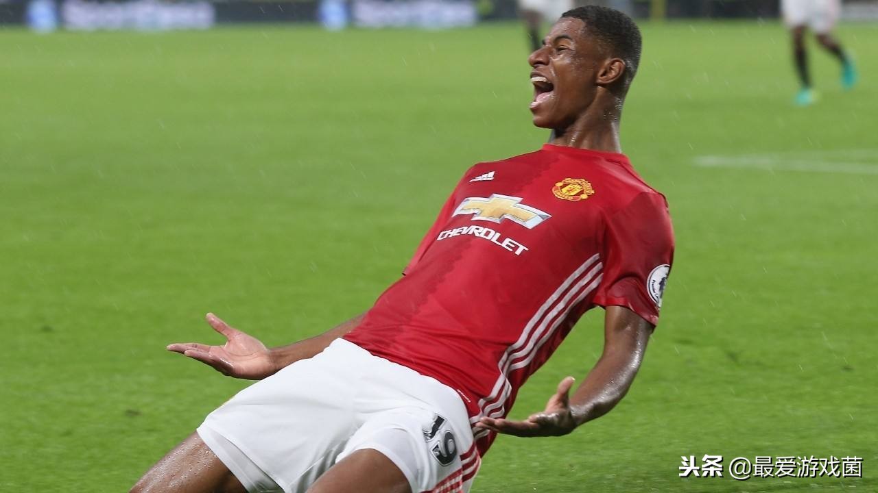 实况足球金卡升黑卡,实况足球拉什福德黑卡带什么技能