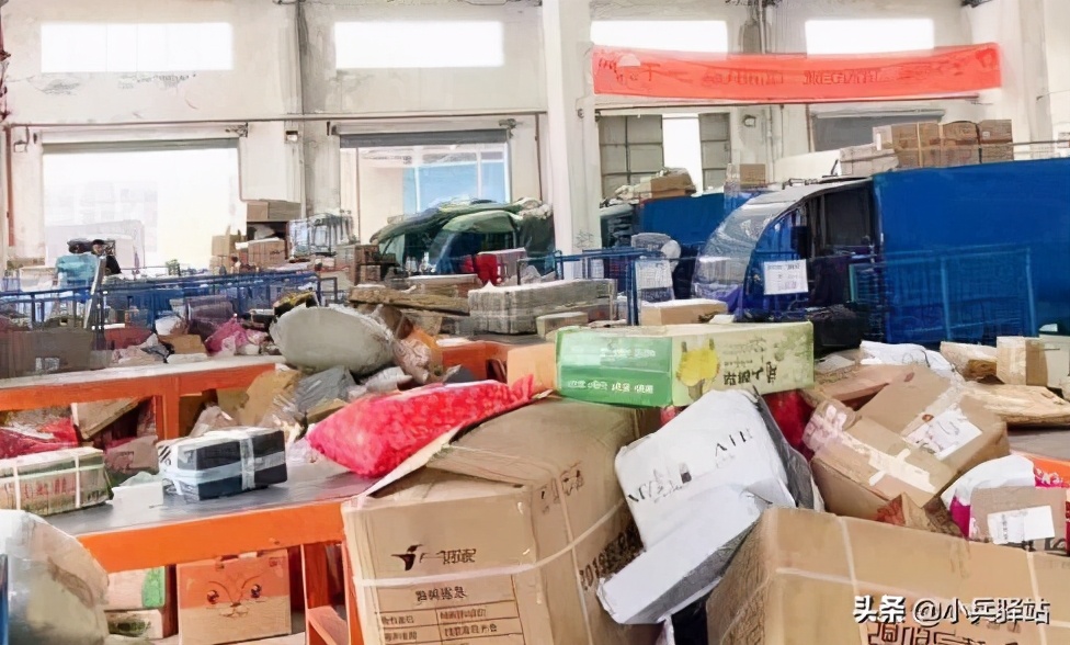 有保价快递损坏能赔多少钱,快递有保价损坏了是怎么赔的