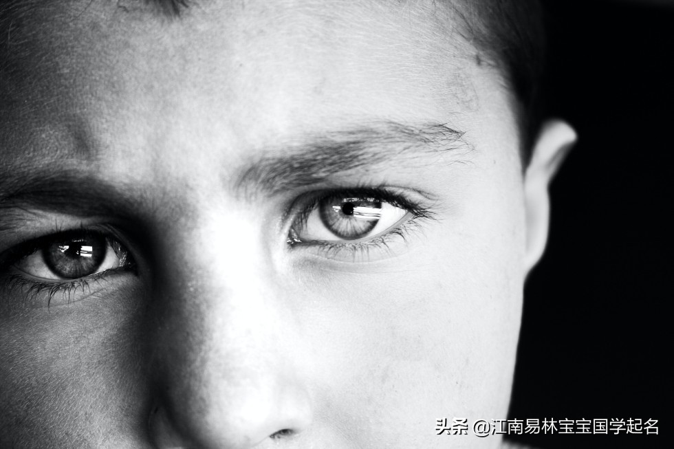 20000个诗经楚辞中的男孩名字,100个才华横溢男孩名字英文名