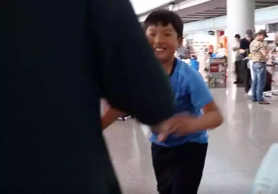 三个中产娃的暑假：每个孩子至少5个兴趣班，总开销4-8万