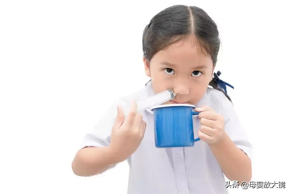 宝宝过敏性鼻炎用什么药洗鼻子,海盐水洗鼻可以治疗过敏性鼻炎吗