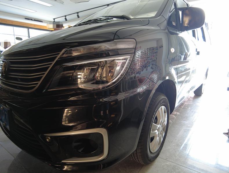 菱智mpv9.99万是哪款,菱致v5落地多少钱