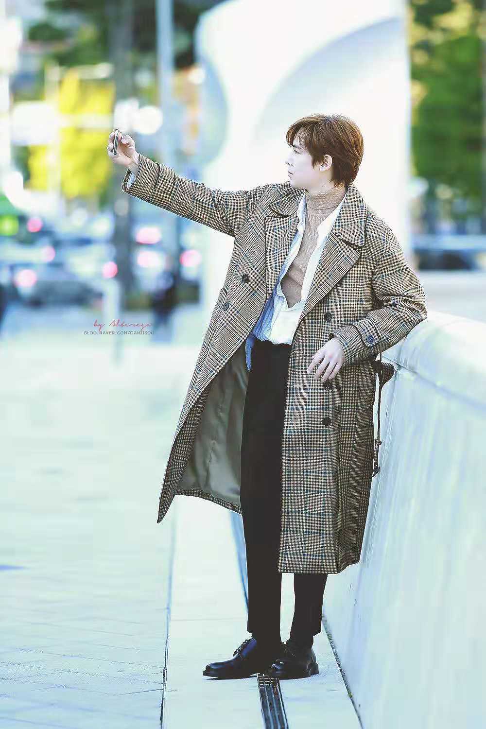 曾经的维尼夫妇都胖得没样了，而见面会上的尼坤帅气却不减当年！