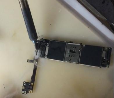 iphone6s突然黑屏了怎么自救,iphone6s黑屏无法开机
