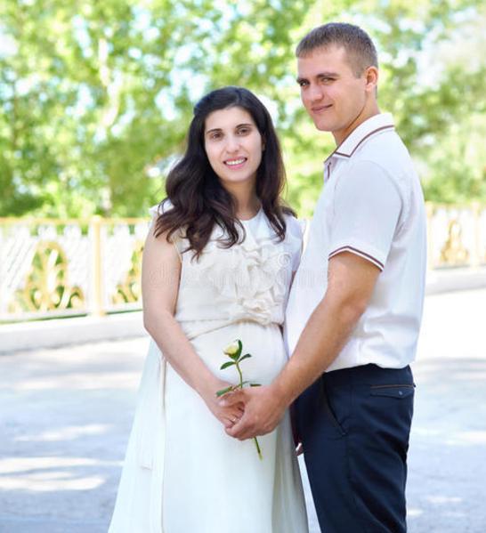 孕期如何加深夫妻感情,孕期夫妻应注意什么事项