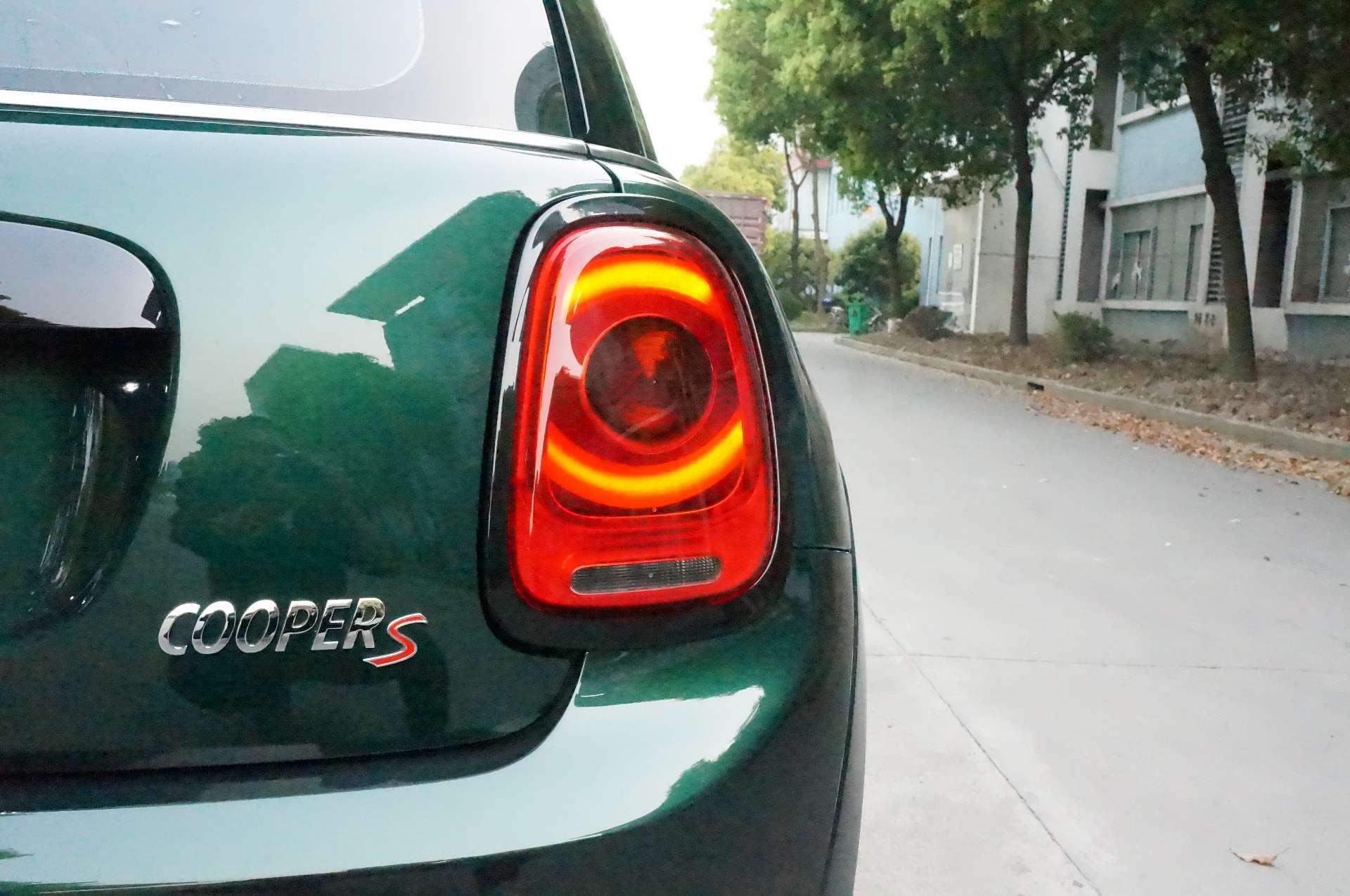 13年的6万公里mini二手车值得买吗,3万公里二手mini