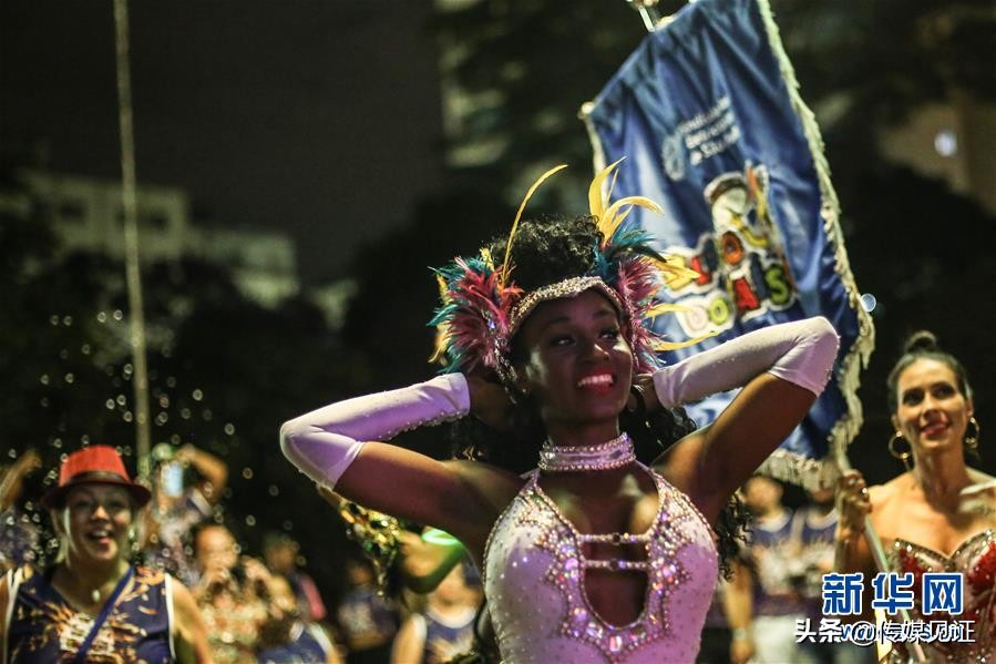 巴西街头狂欢,巴西圣保罗狂欢节完整视频