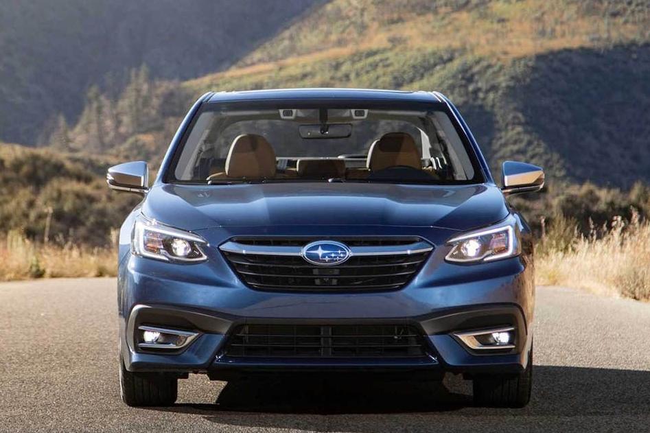 斯巴鲁力狮四驱油耗与竞品比较,斯巴鲁力狮水平对置6缸