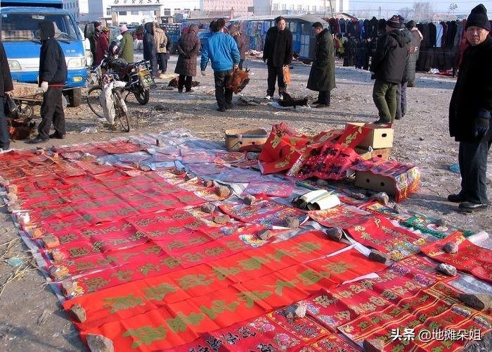 新手摆地摊怎么找摊位？据说这样做能让销售额再翻几倍！