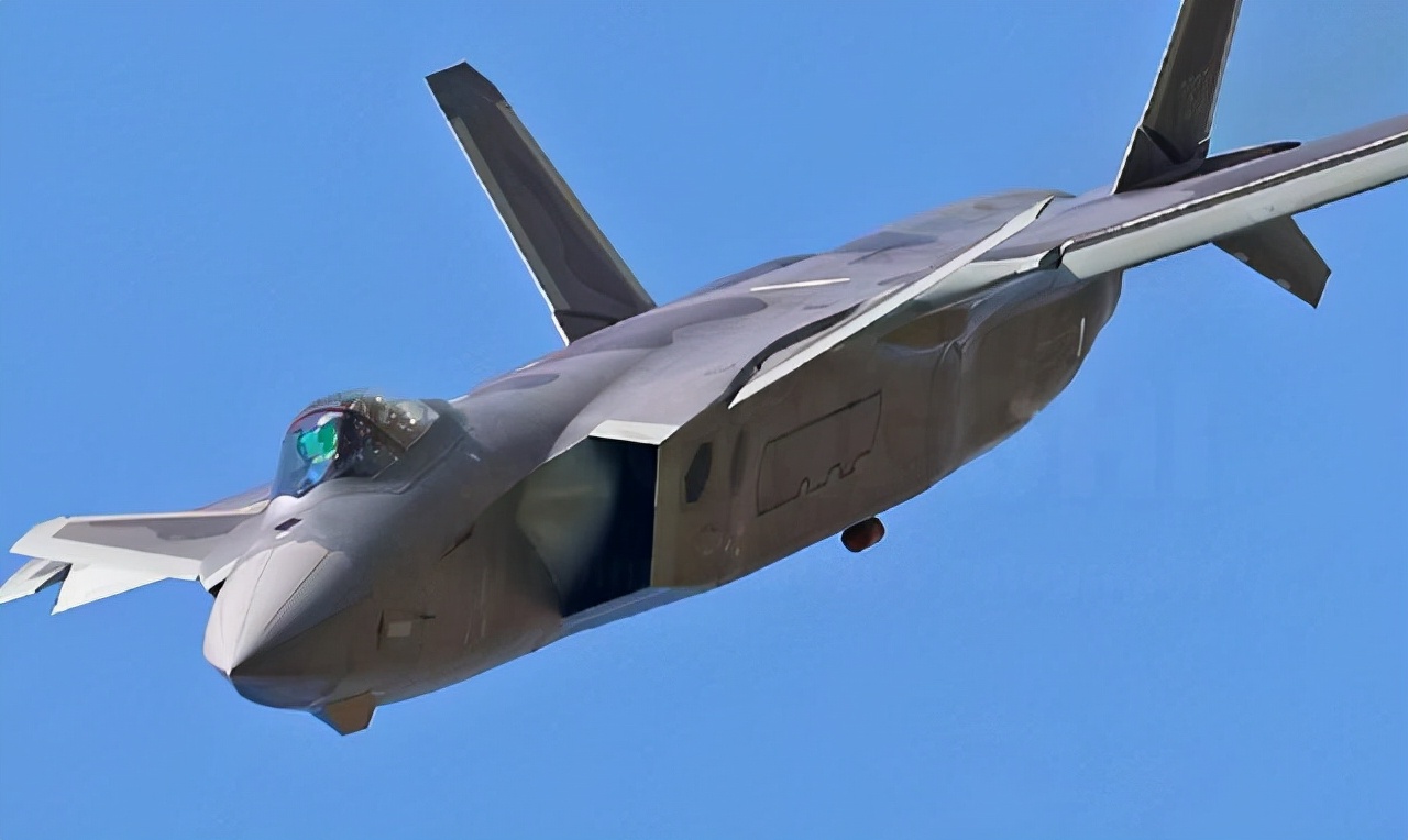 五代机有多烧钱,五代机造价多少钱一台