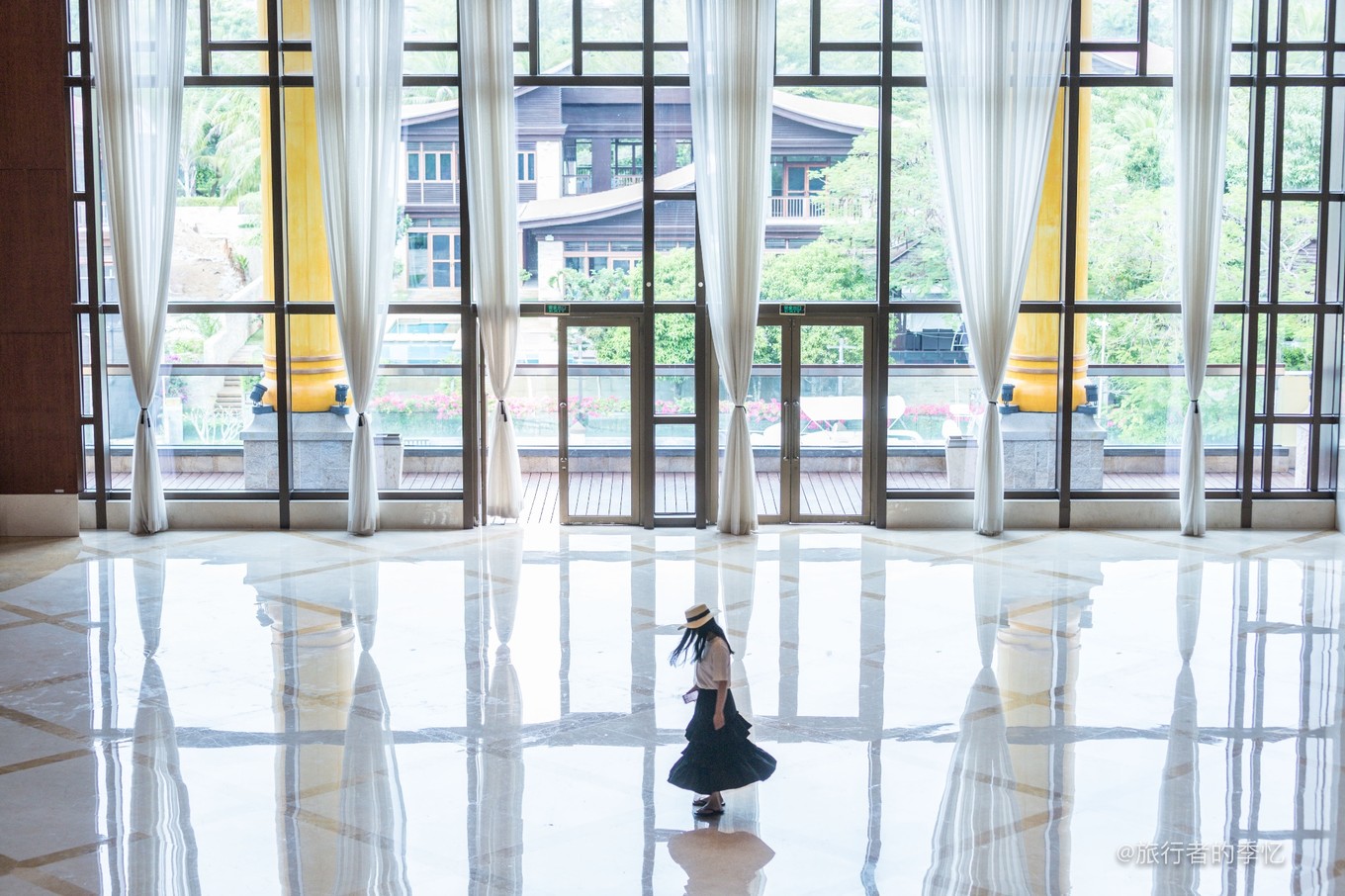 三亚复古酒店拍照,三亚网红酒店拍照攻略