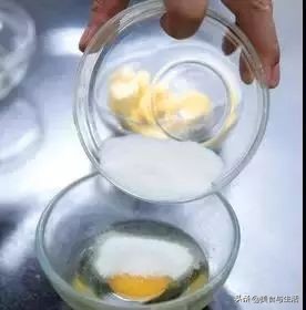 只用香蕉和巧克力做的布朗尼蛋糕,一个简易蛋糕的制作