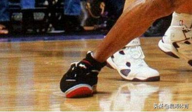 nba球员上脚球鞋压力山大,nba球员脚部力量