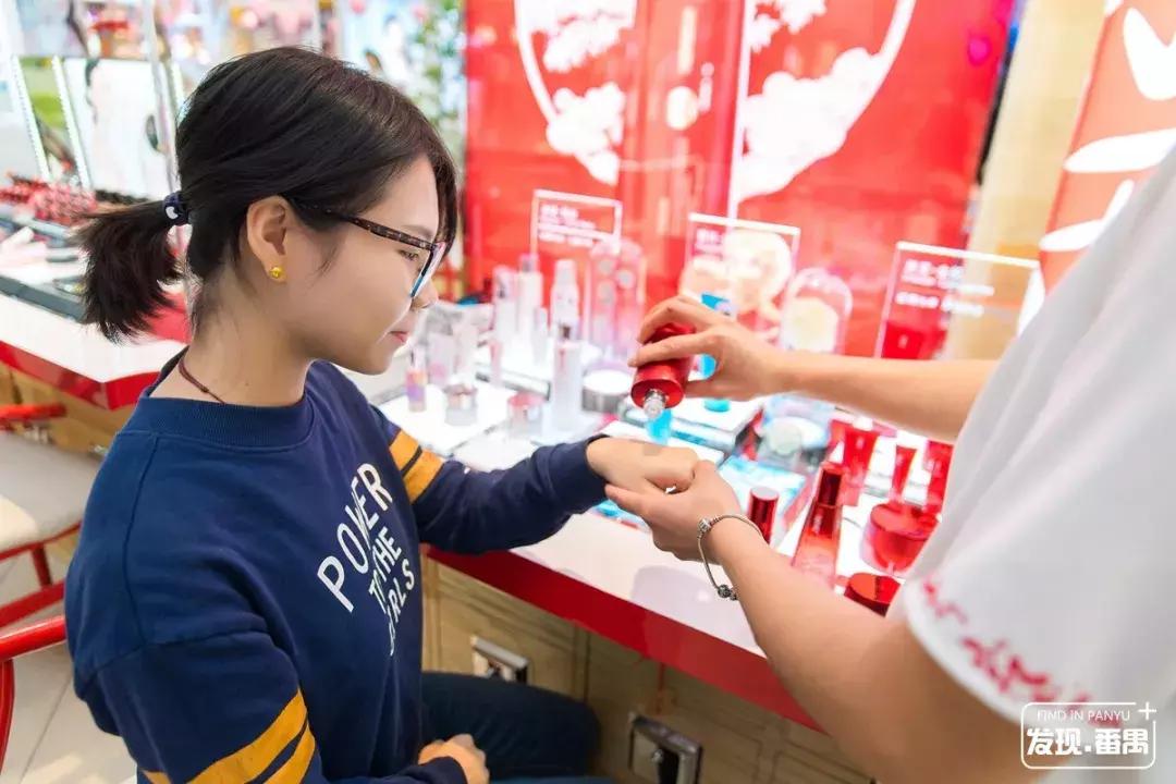 番禺新大新百货五一折扣,广州市新大新百货番禺店