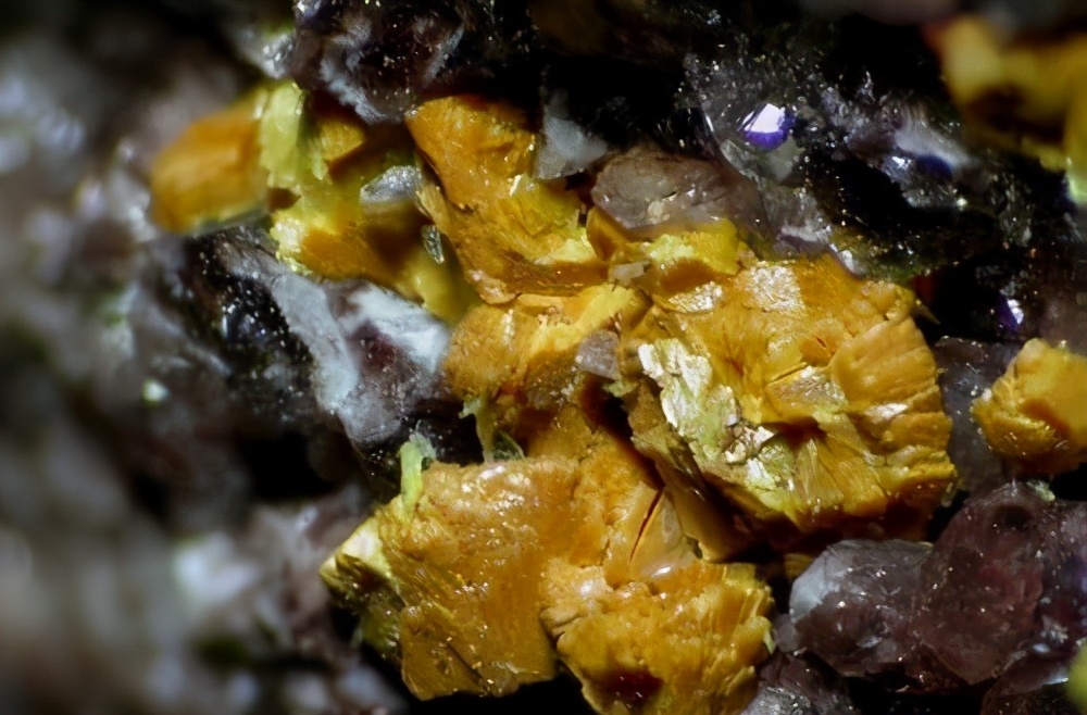 四川发现巨型铀矿是真的吗,中国铀矿储量