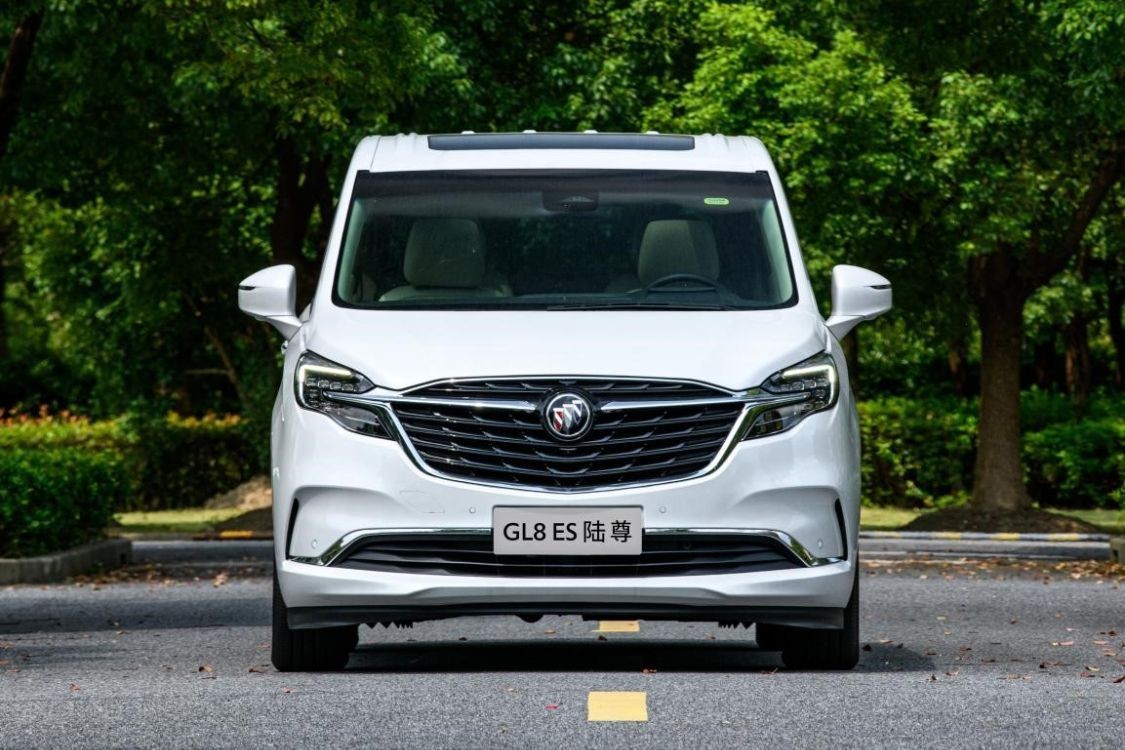 试驾gl8别克3.0,试驾别克gl8新款视频