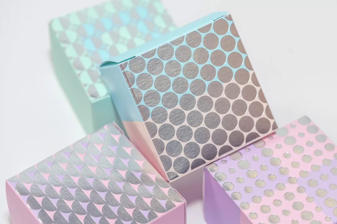 印刷平面设计师必备知识,平面设计师需要注意什么印刷知识